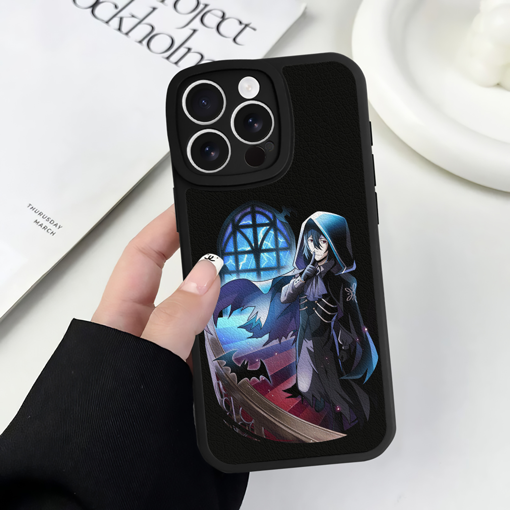 （画像用） 文豪ストレイドッグス Bungo Stray Dogs 【iPhone 16シリーズ対応】シリコンスマホケース（レザー調） 材質：シリコン